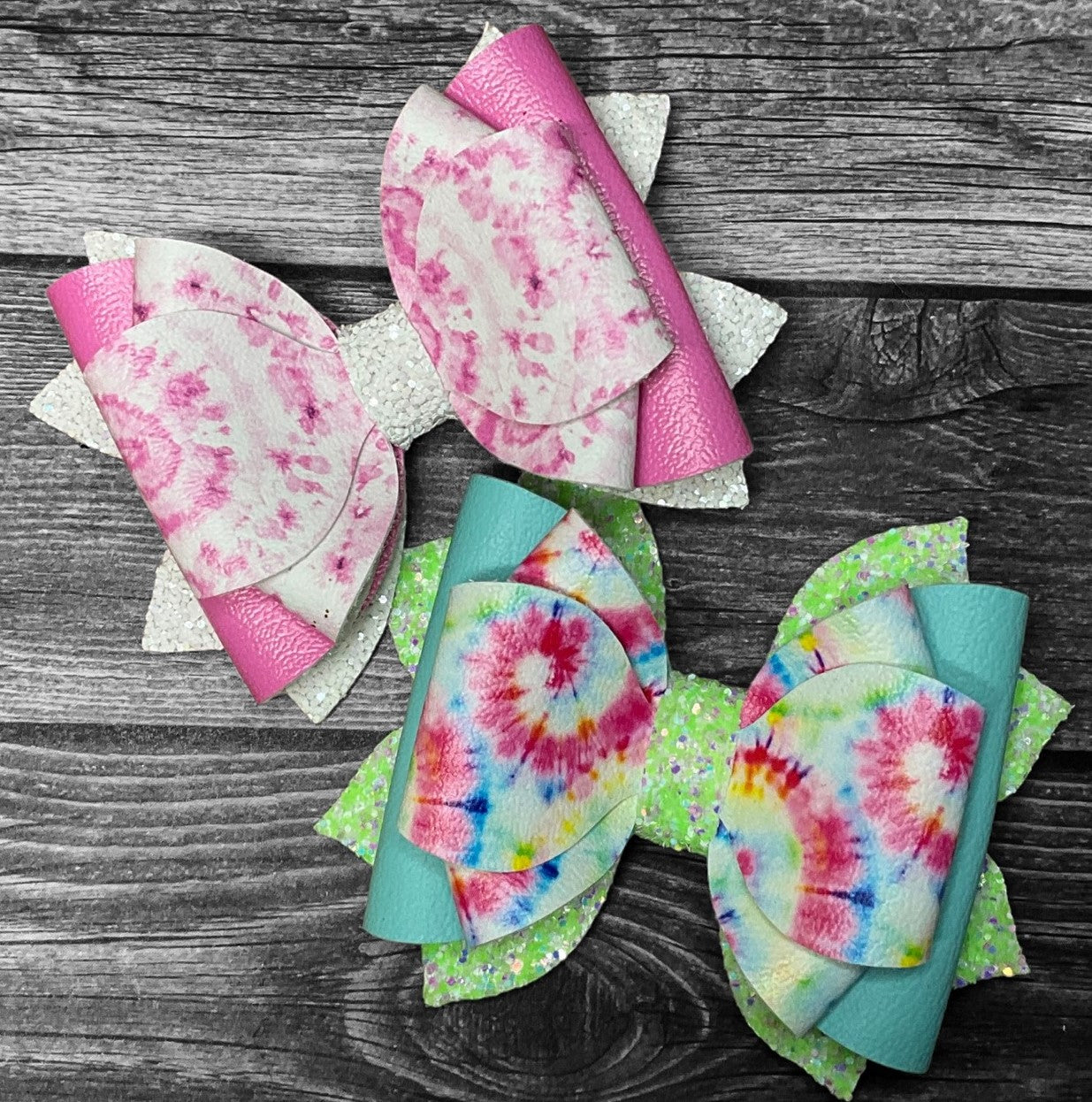 4" Tie Dye Hair Bow